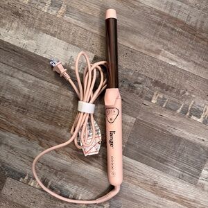 Lange Blush Curling Iron: Le Pirouette Titanium Rotating Curling Iron 25mm